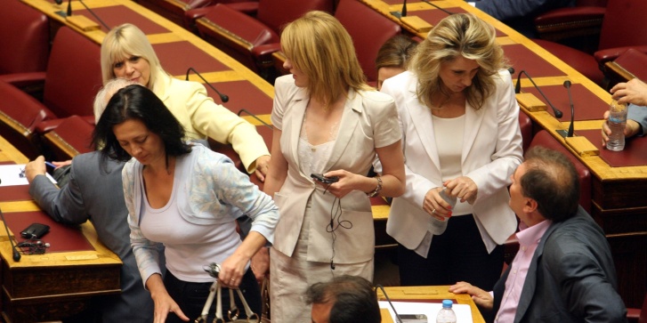 Στιγμιότυπο από συνεδρίαση της Κοινοβουλευτικής Ομάδας του ΠΑΣΟΚ, τον Ιούνιο του 2012. [Τατιάνα Μπόλαρη/Eurokinissi]