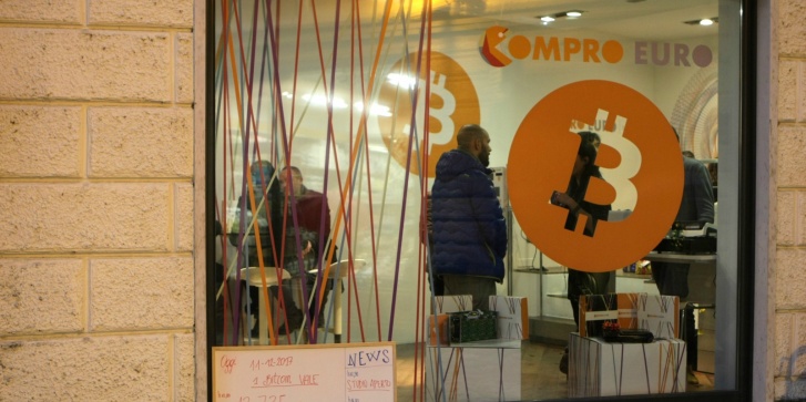 cetetherbitcoin000_v29mo.jpg