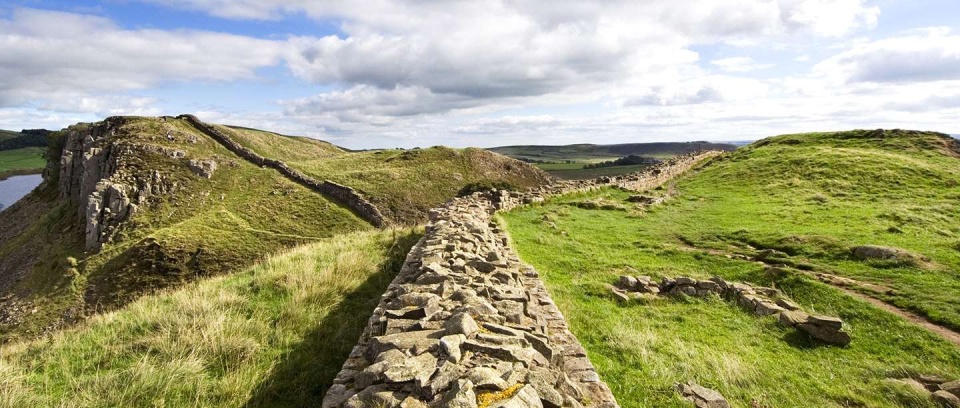 hadrians-wall-iconic.jpeg