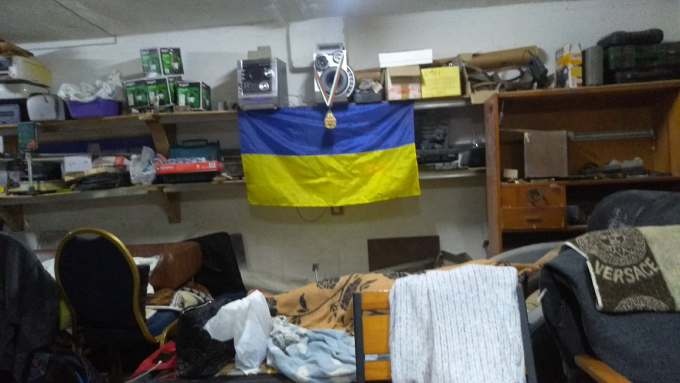 Το υπόγειο όπου πέρασαν 46 ημέρες. Το υπόγειο όπου πέρασαν 46 ημέρες.