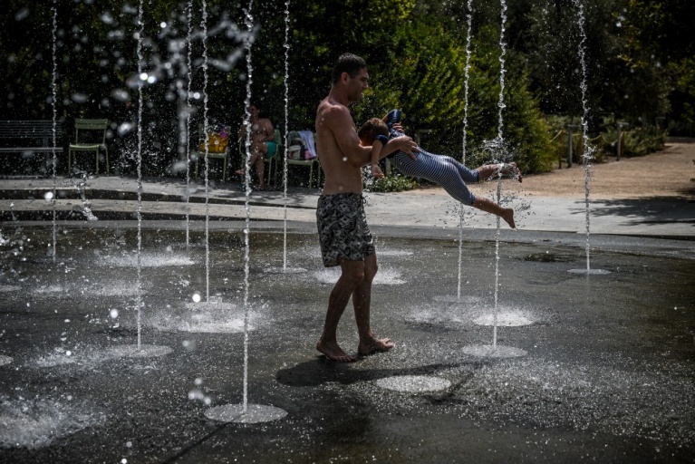 Κατά τη διάρκεια του Ιουλίου του 2023, σημειώθηκε στη χώρα μας ο μεγαλύτερος σε διάρκεια καύσωνας που έχει σημειωθεί ποτέ.  Η διάρκεια του φαινομένου αφορούσε στην περίοδο από 12 έως 26 Ιουλίου.