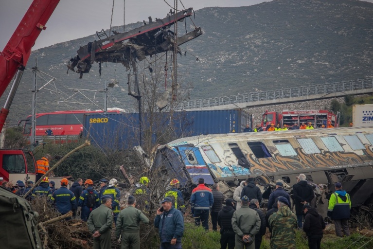 Πολύνεκρο σιδηροδρομικό δυστύχημα στα Τέμπη έξω από την Λάρισα, σύγκρουση εμπορικής και επιβατικής αμαξοστοιχίας, Τετάρτη 1 Μαρτίου 2023 (ΒΑΣΙΛΗΣ ΒΕΡΒΕΡΙΔΗΣ/ MΟTIONTEAM/EUROKINISSI)