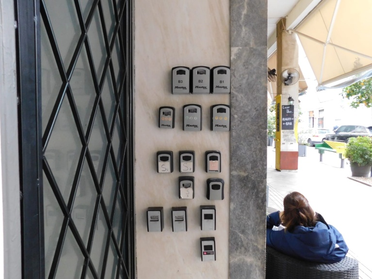 airbnb doorbells