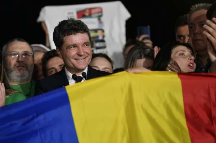 Pro-EU moderate Nicușor Dan wins Romanian presidential election stunner