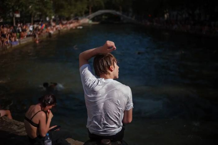 How a ‘Heat Dome’ Over Europe Is Keeping Temperatures Hot