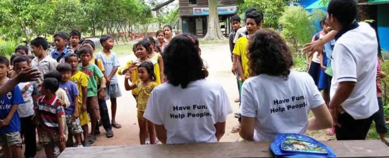 21-volunteervacationsincambodia.jpg