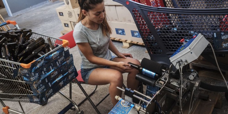 bottling_dm76967.jpg
