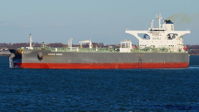 crude-oil-tanker-nissos-rhenia-at-rotterdam-march-2022.jpg