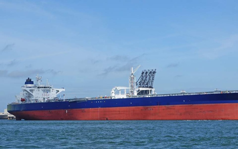 oil_tanker-1-thumb-large.jpg