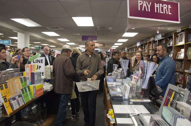 president-barack-obama-shops-at-politics-and-prose-news-photo-1680875089.jpeg