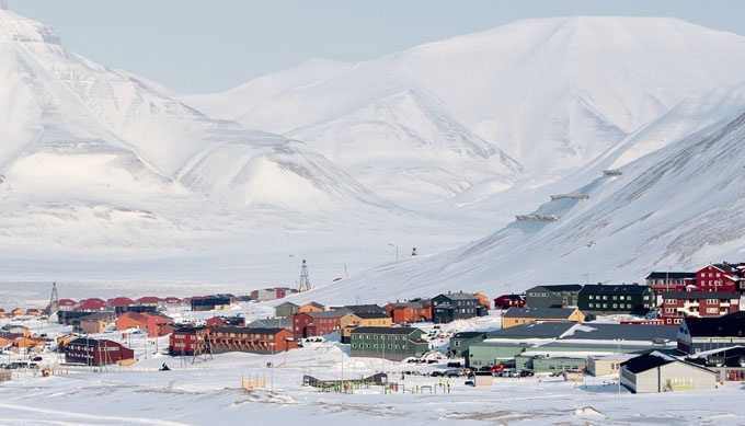 the-arctic-job-village-main_h.jpg