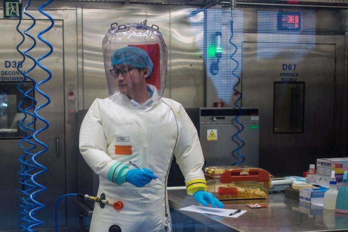 wuhan-institute-virology-lab-china-2017-gettyimages-643962726.jpg