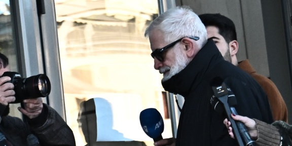 Δίκη του ηθοποιού Πέτρου Φιλιππίδη στο Μικτό Ορκωτό Δικαστήριο για τις κατηγορίες της απόπειρας βιασμού σε βάρος δύο γυναικών και του βιασμού σε τετελεσμένη μορφή κατά ακόμα μιας γυναίκας, Τρίτη 18 Δεκεμβρίου 2024.