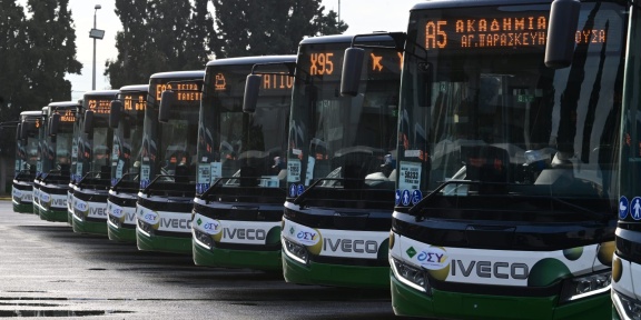 Λεωφορεία στο αμαξοστάσιο της ΟΣΥ, 14/02/2025. [Τατιάνα Μπόλαρη/Eurokinissi]