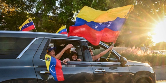 [Photo by GIORGIO VIERA / AFP]