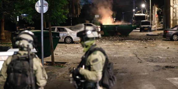 ceisrael000_99x683.jpg